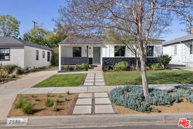 2589 El Sol Avenue, Altadena, CA 91001