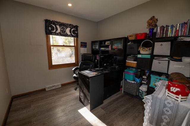 1952 Garland AVENUE, Waukesha, WI 53188