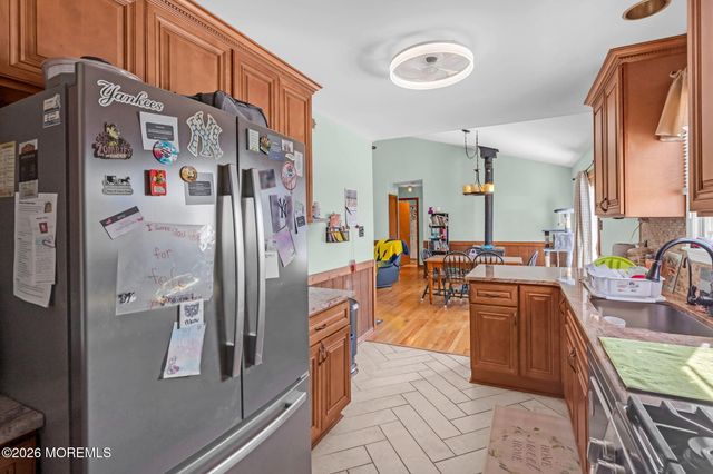 83 Georgetown Boulevard, Barnegat, NJ 08005