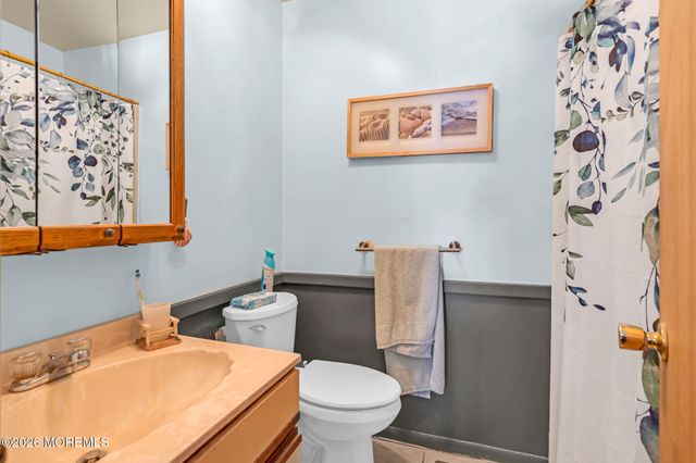 83 Georgetown Boulevard, Barnegat, NJ 08005