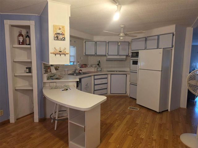 7406 STILLWATER DRIVE, Hudson, FL 34667