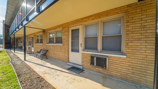 2336 Union Street 4, Blue Island, IL 60406
