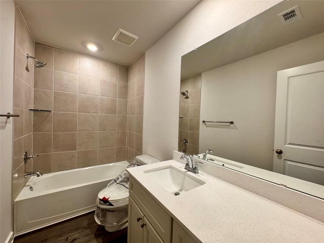 935 Road 5203, Cleveland, TX 77327