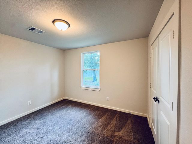 935 Road 5203, Cleveland, TX 77327