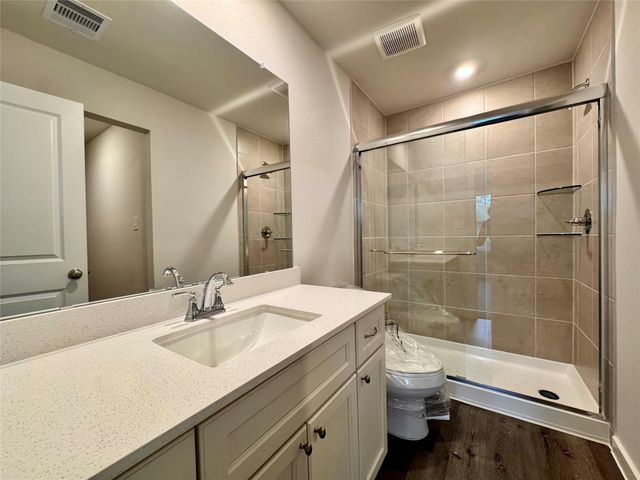 935 Road 5203, Cleveland, TX 77327