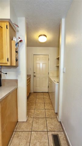 2816 Plaza Verde, Santa Fe, NM 87507