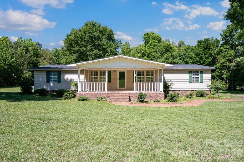 2107 Beth Haven Church Road, Denver, NC 28037