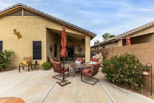 19587 N KRUPPS Court, Maricopa, AZ 85138