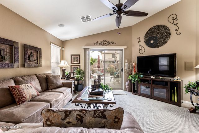 19587 N KRUPPS Court, Maricopa, AZ 85138