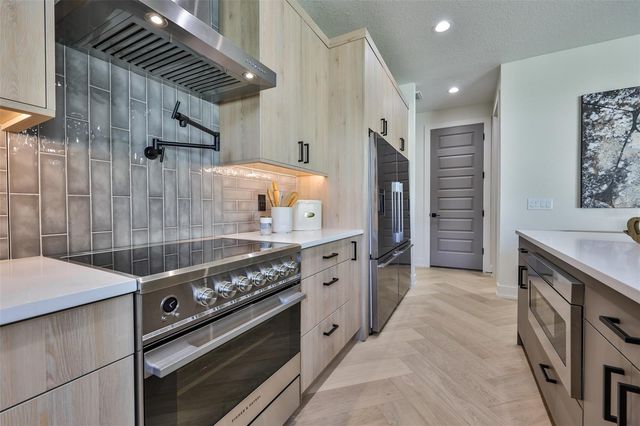 5610 S SHERIDAN ROAD, Tampa, FL 33611