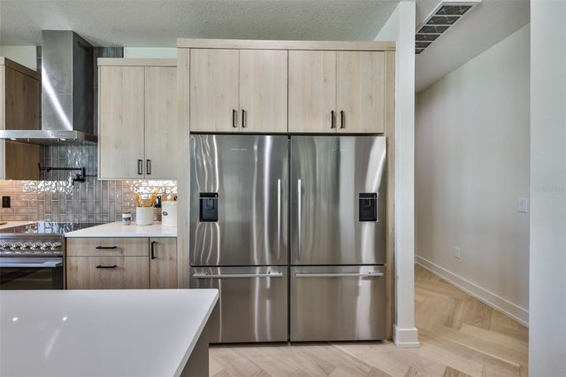 5610 S SHERIDAN ROAD, Tampa, FL 33611