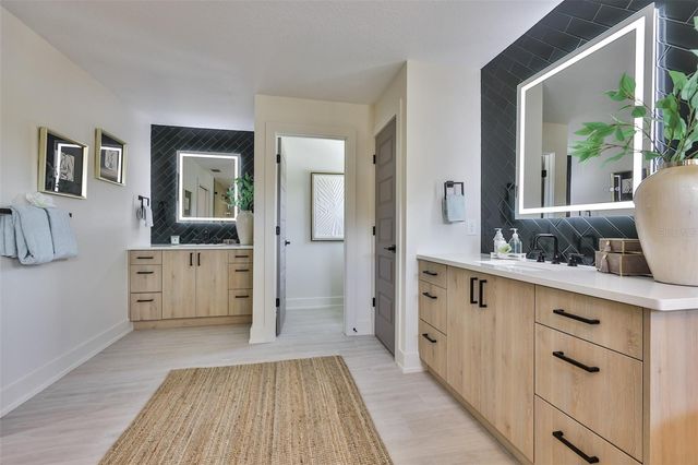 5610 S SHERIDAN ROAD, Tampa, FL 33611