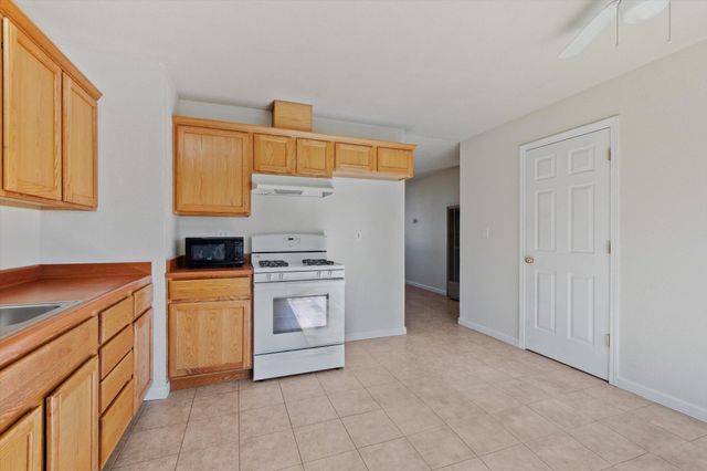 3524 Gardenia Street, Anderson, CA 96007