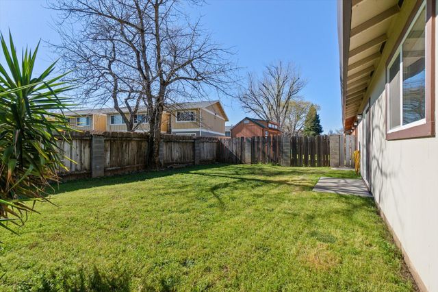 3524 Gardenia Street, Anderson, CA 96007