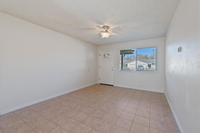 3524 Gardenia Street, Anderson, CA 96007