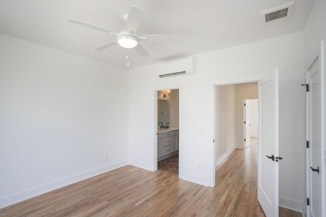 522 Cliff Cir, Nashville, TN 37218