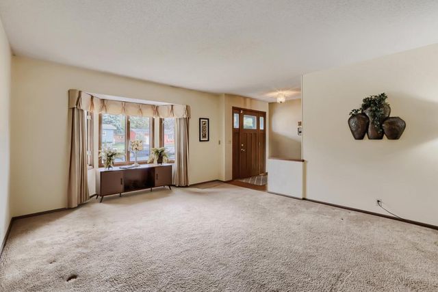 6260 Brooklyn Drive, Brooklyn Center, MN 55430