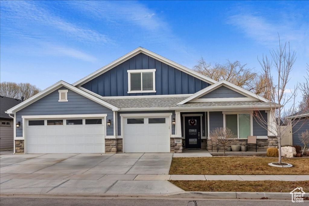 1949 N 2350 W #203, Clinton, UT 84015