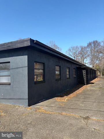 62 SUBURBAN BLVD, Delran, NJ 08075