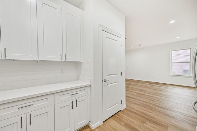 2311 Mary Moody Northern Street, Galveston, TX 77551