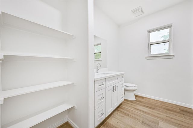 2311 Mary Moody Northern Street, Galveston, TX 77551
