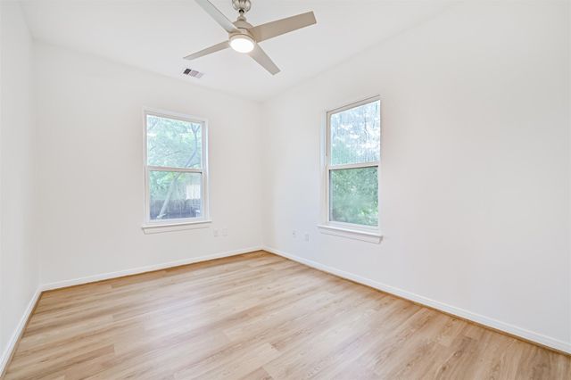 2311 Mary Moody Northern Street, Galveston, TX 77551
