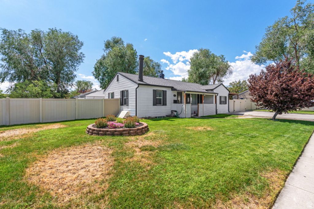 4283 W 5615 S, Kearns, UT 84118 — exterior
