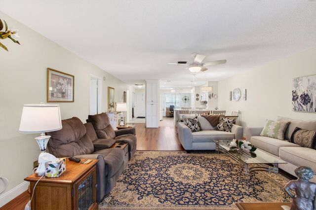 5452 Poppy Place D, Delray Beach, FL 33484