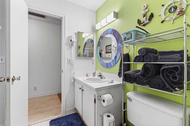 5452 Poppy Place D, Delray Beach, FL 33484