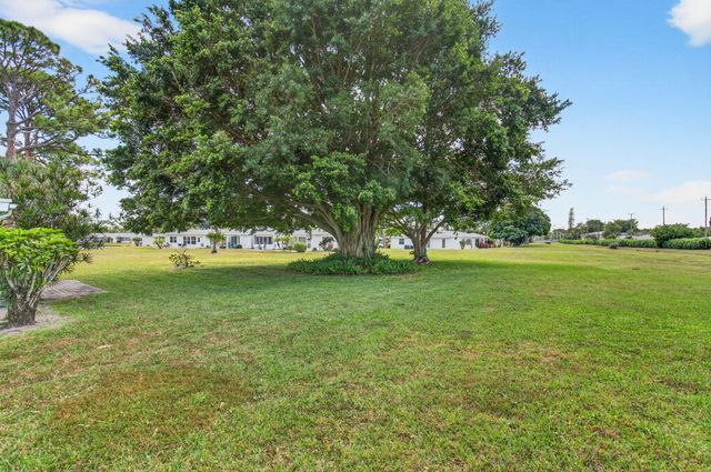 5452 Poppy Place D, Delray Beach, FL 33484