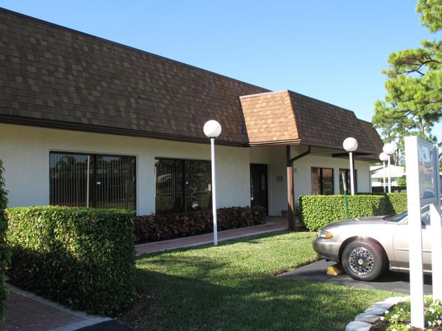 5452 Poppy Place D, Delray Beach, FL 33484