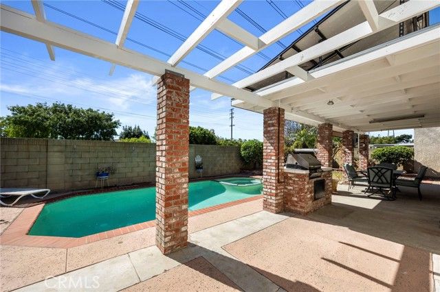 5562 Thelma Avenue, La Palma, CA 90623