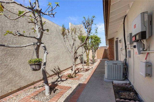 5562 Thelma Avenue, La Palma, CA 90623