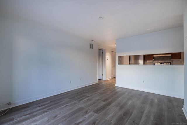 980 Lindley Street 304F, Bridgeport, CT 06606