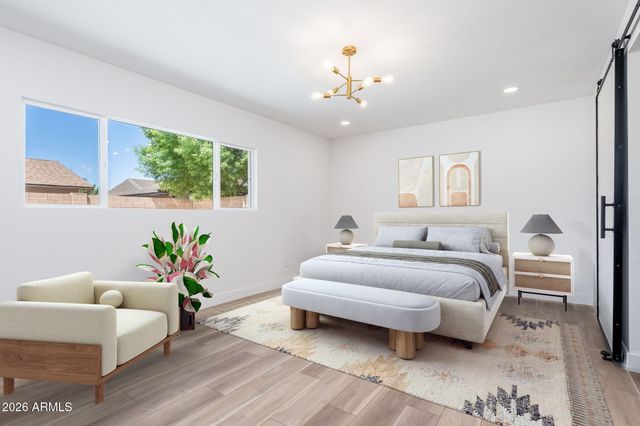 4816 W COCHISE Drive, Glendale, AZ 85302