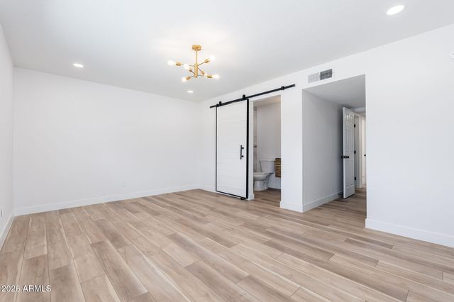 4816 W COCHISE Drive, Glendale, AZ 85302