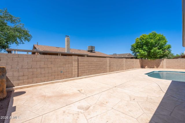 4816 W COCHISE Drive, Glendale, AZ 85302