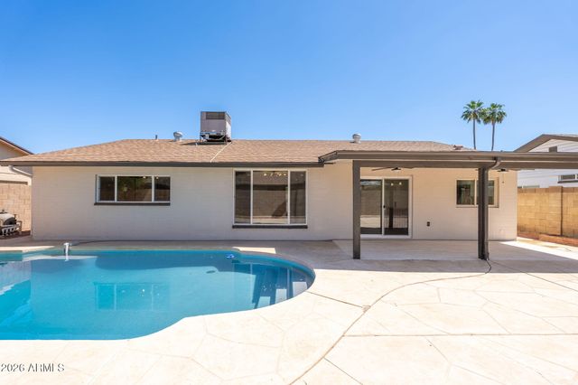 4816 W COCHISE Drive, Glendale, AZ 85302