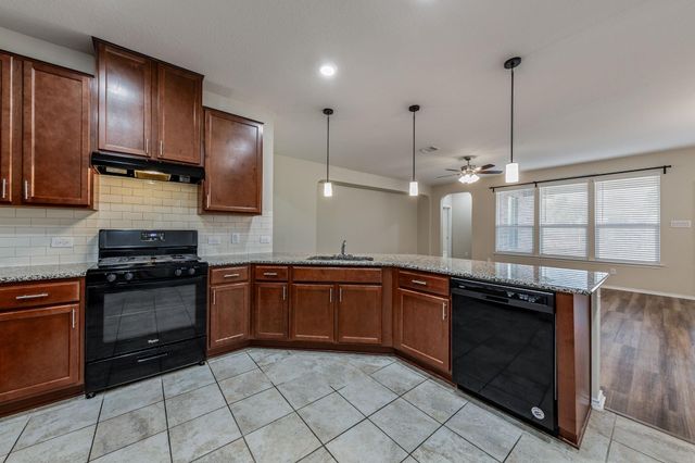 1113 Arbor Acres LOOP, Leander, TX 78641