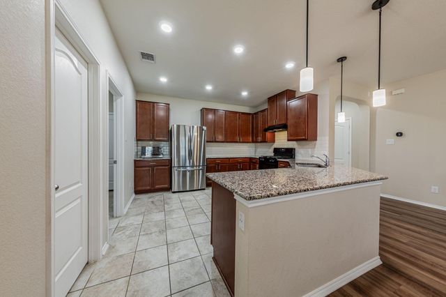 1113 Arbor Acres LOOP, Leander, TX 78641