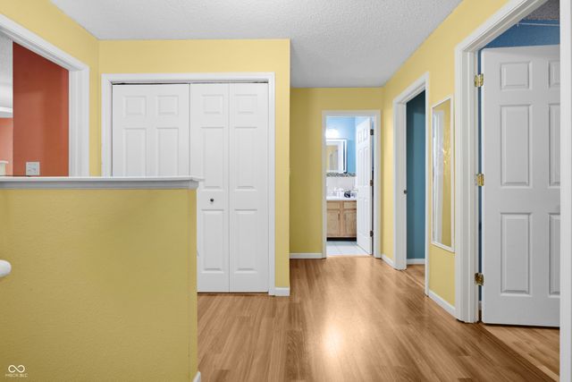 3087 Rolling Knoll Lane, Columbus, IN 47201