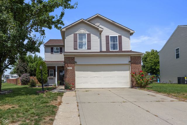 3087 Rolling Knoll Lane, Columbus, IN 47201