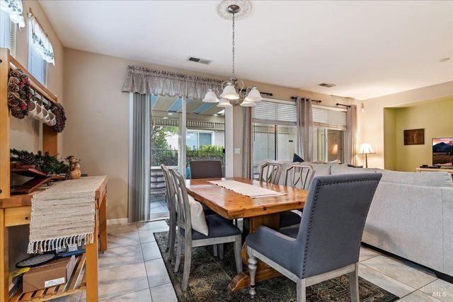 328 Colonial Way, Rio Vista, CA 94571