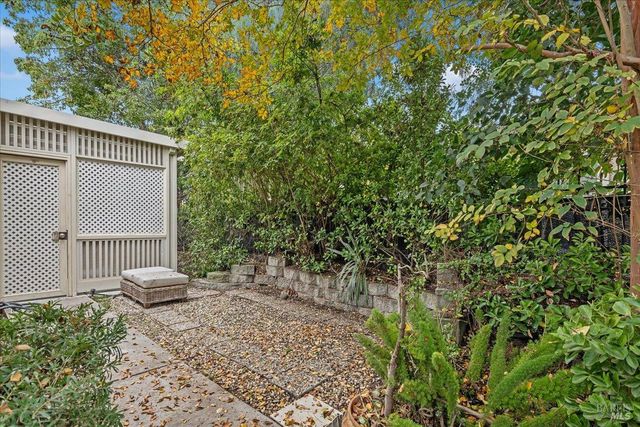 328 Colonial Way, Rio Vista, CA 94571