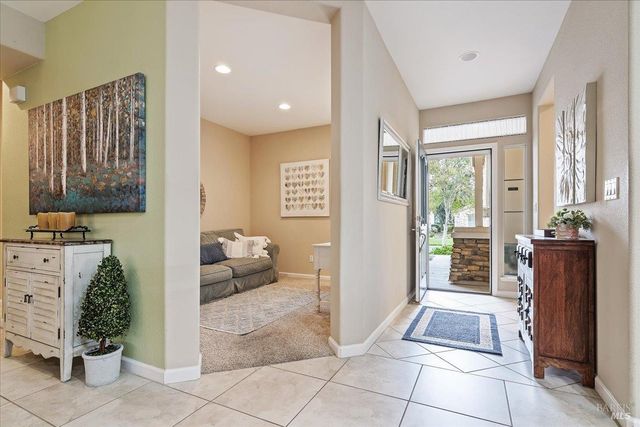 328 Colonial Way, Rio Vista, CA 94571