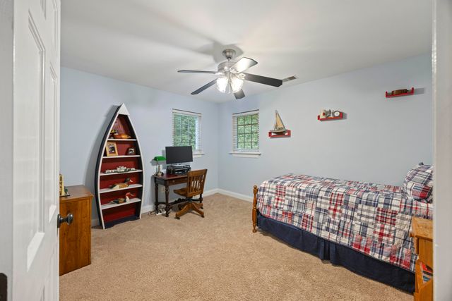 1005 Island Crossing Drive, Hanahan, SC 29410