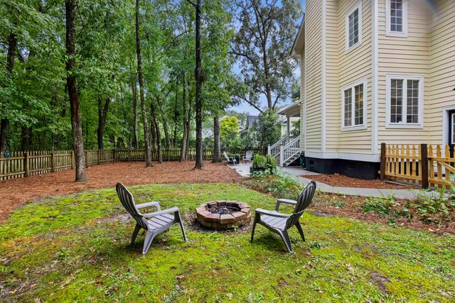 1005 Island Crossing Drive, Hanahan, SC 29410