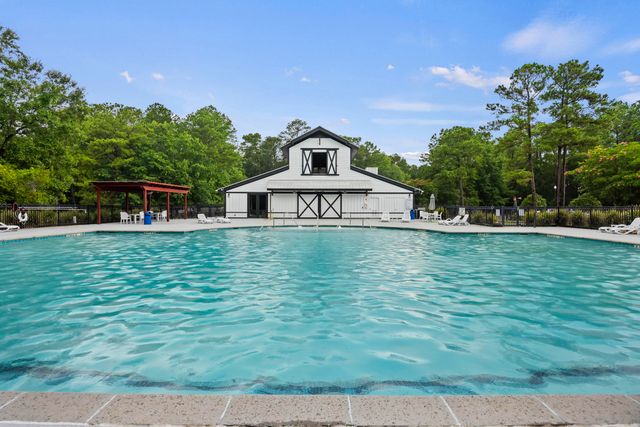 1005 Island Crossing Drive, Hanahan, SC 29410