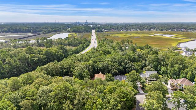 1005 Island Crossing Drive, Hanahan, SC 29410