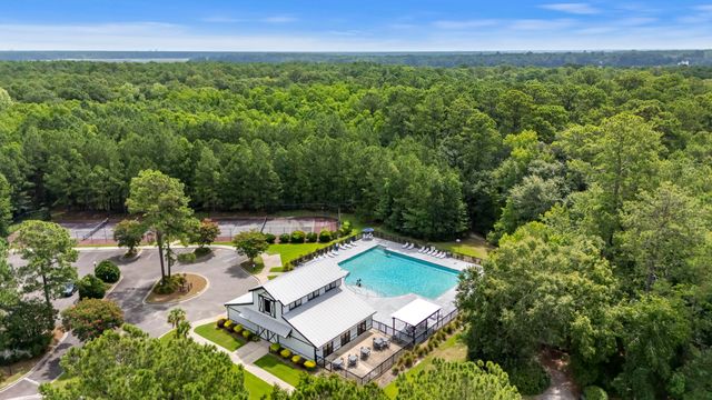1005 Island Crossing Drive, Hanahan, SC 29410